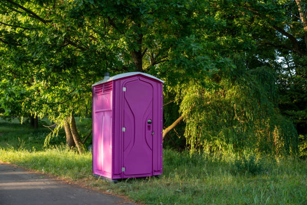 Best Porta potty delivery and setup  in Clovis, CA